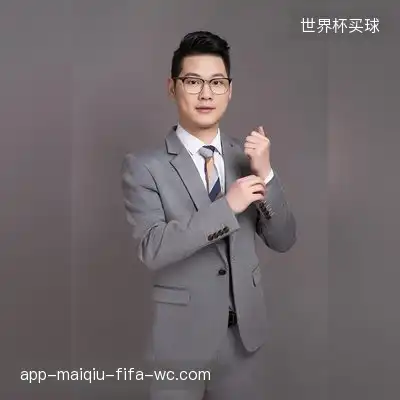 祝岚欣